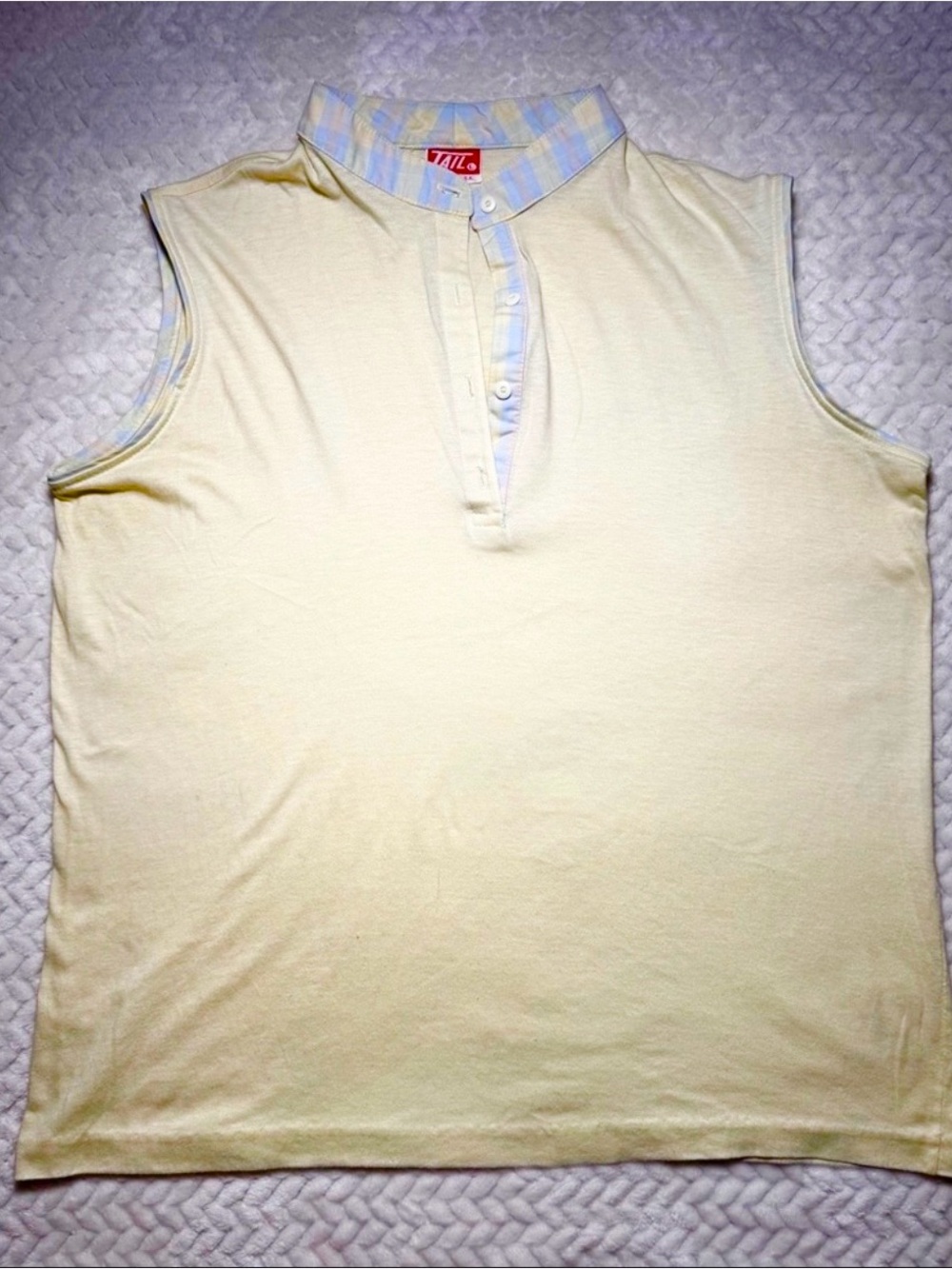 Vintage Tail Ladies Sleeveless Golf Top Size Large Yellow Pastel